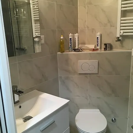 De Luxe Confort Genf